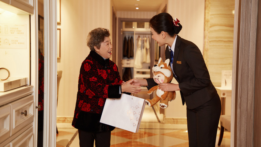 物业公司如何保障高龄独居老人的生命健康安全插图2